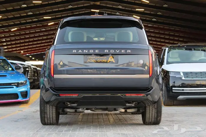 التميز الحقيقي افخم سيارة من رينج روفر SV مفصول لونق 2025 7