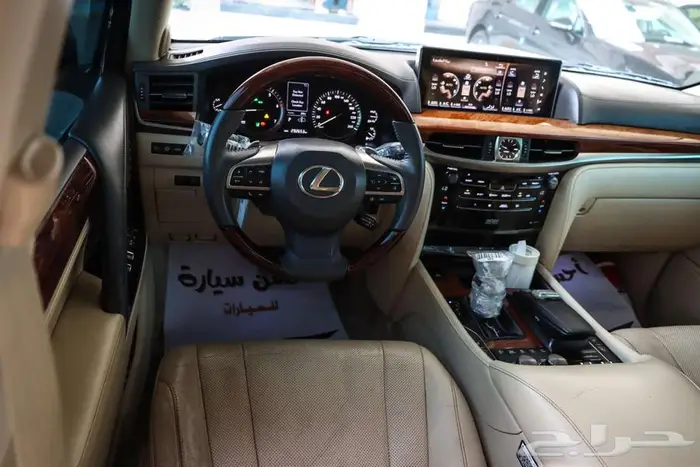 جيب لكزس LX570 موديل 2016 معدل 2020 7