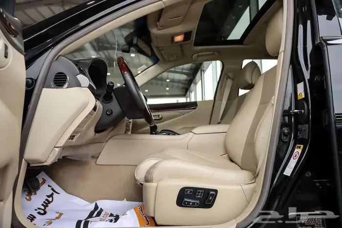 لكزس LS460 لارج موديل 2013 فل كامل 11