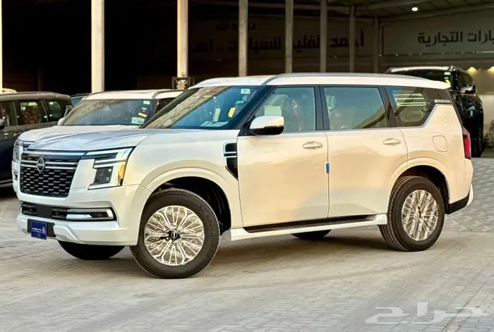 باترول 2025 بلاتينيوم 3.8 CC بدون تيربومع ضمان 10 سنوات 4