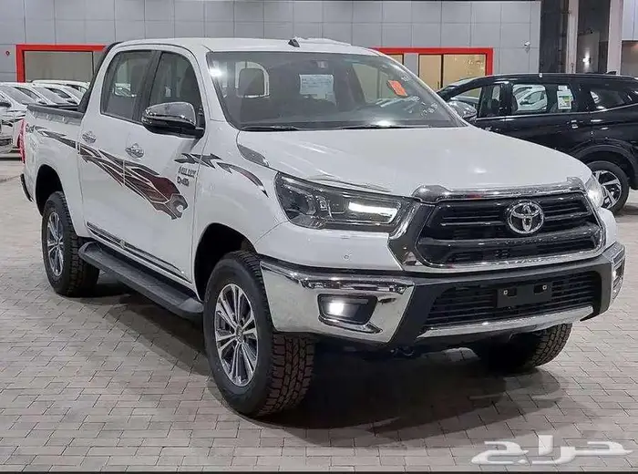 هايلوكس غمارتين S-GLX 4 4 اوتوماتيك بنزين 2025 0