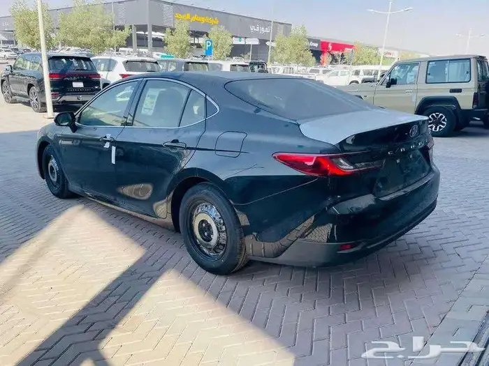 تويوتا-كامري- استاندر -فئة E- -2025 كاش و مبيعات اقساط 3