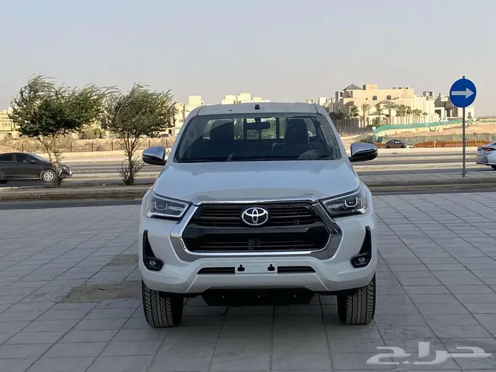 تويوتا هايلوكس vx6 سلندر بنزين فل كامل 2025 كاش - اقساط 3