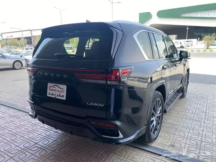 لكزس FSPORT LX600 2023سعودي مستخدم 5