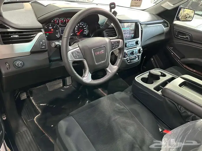 جي ام سي يوكن طويل XL 2018 عداد 30 الف بدون دبل 4