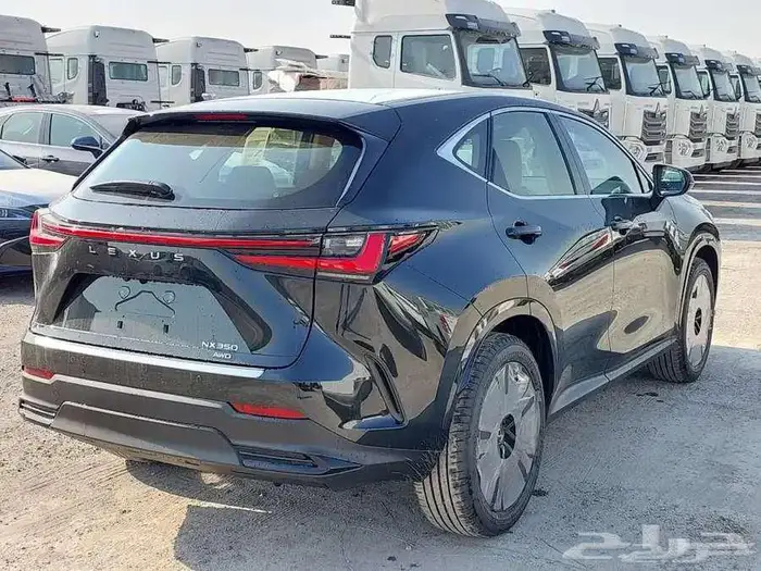 لكزس NX350 اسود 2025 9