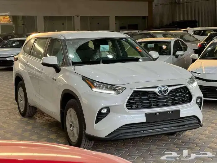 تويوتا هايلاندر GLE نص فل 2025 كاش واقساط 1