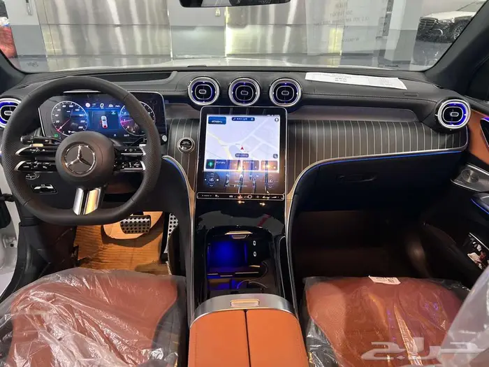 مرسيدس GLC 300كوب 2025 اصفار. وارد كوريا 2
