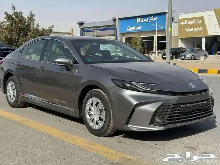 كامري 2025 استاندر الساير تيتانيوم 2