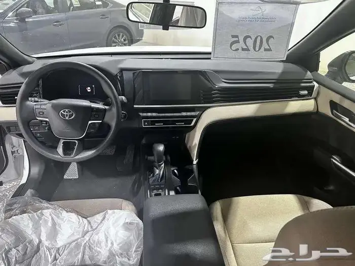 كامري Eهايبرد لاقل سعر في الكاش والبنوك 3