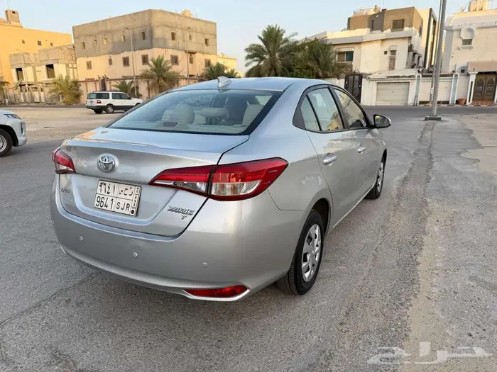 يارس 2022 العداد 113 ألف بحاله ممتازه 3