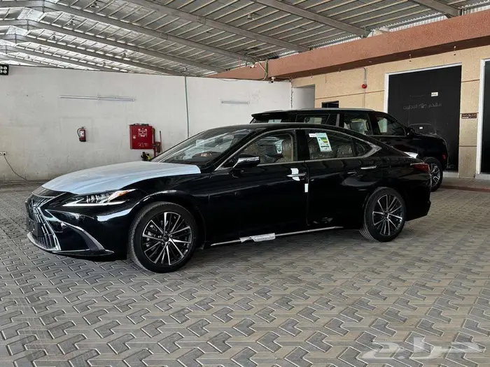لكزس ES350 موديل 2025 فئة CC خليجي رادار وتحديد مسار 1