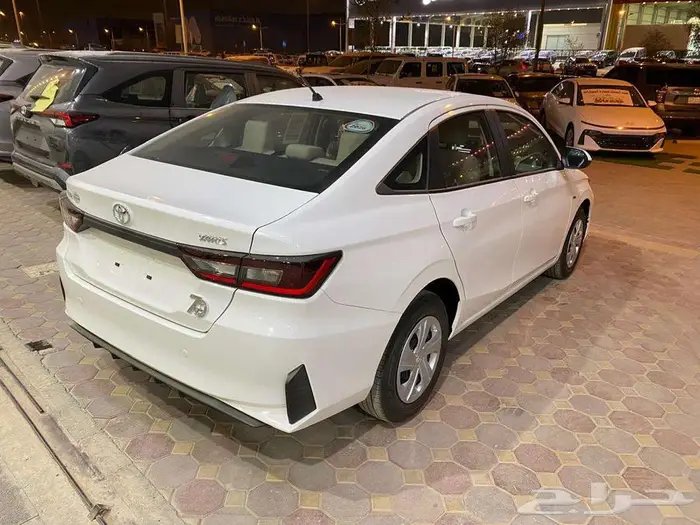 تويوتا يارس 2026 اصفار شاشه محرك 1.3 بنزين خليجي 5