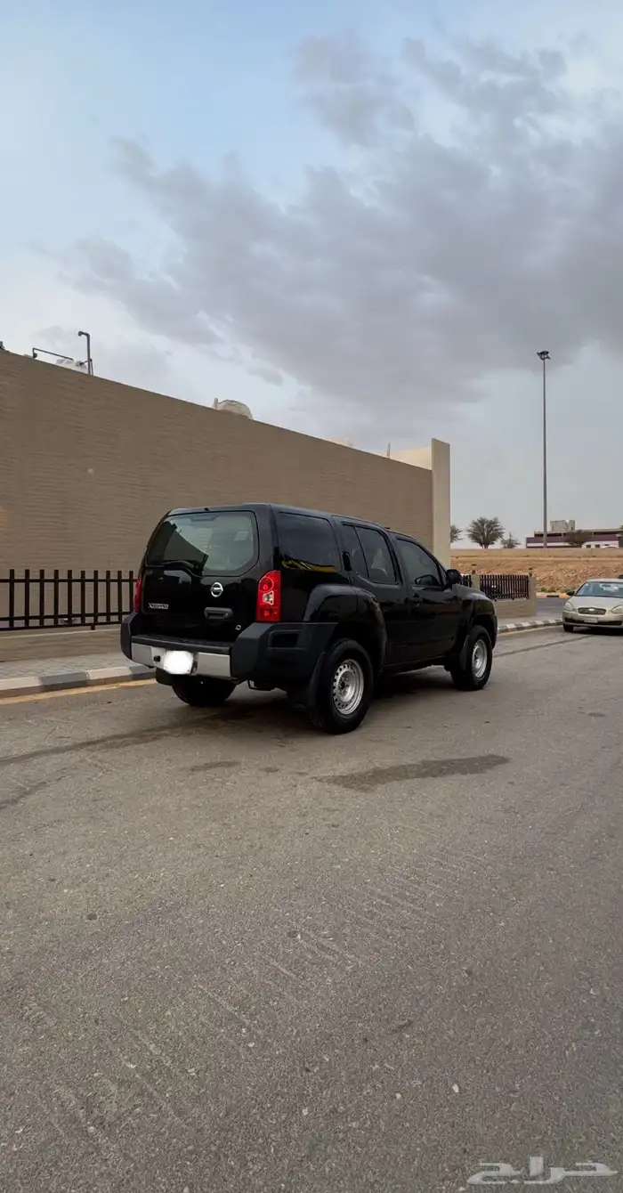 نيسان إكستيرا 2015 2