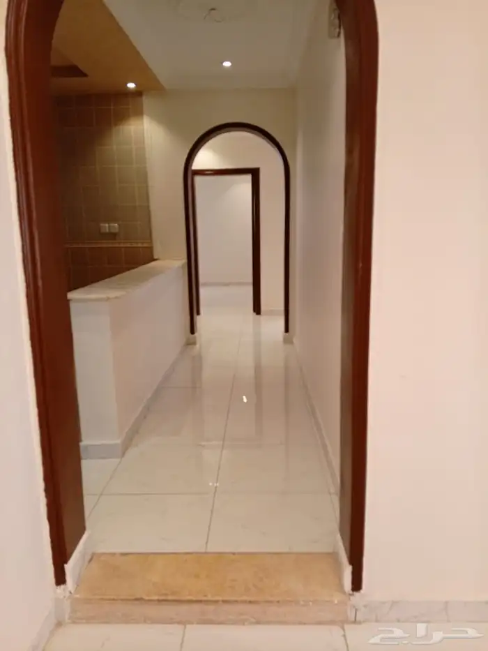 شقه للايجار واسعة 12