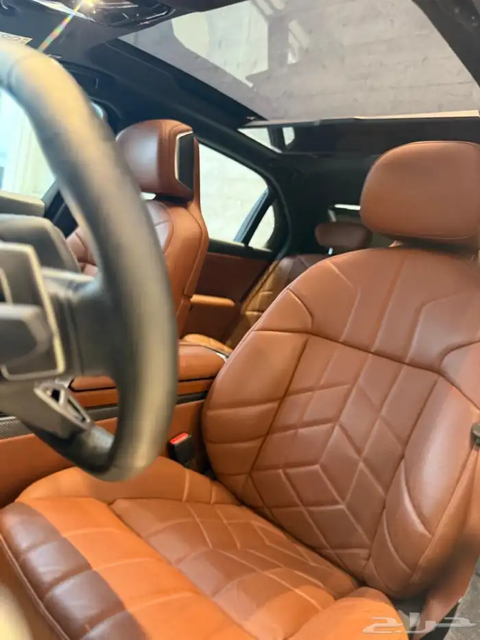 2023 BMW735 5