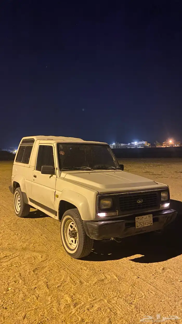 للبيع جيب دايهاتسو روكي 6