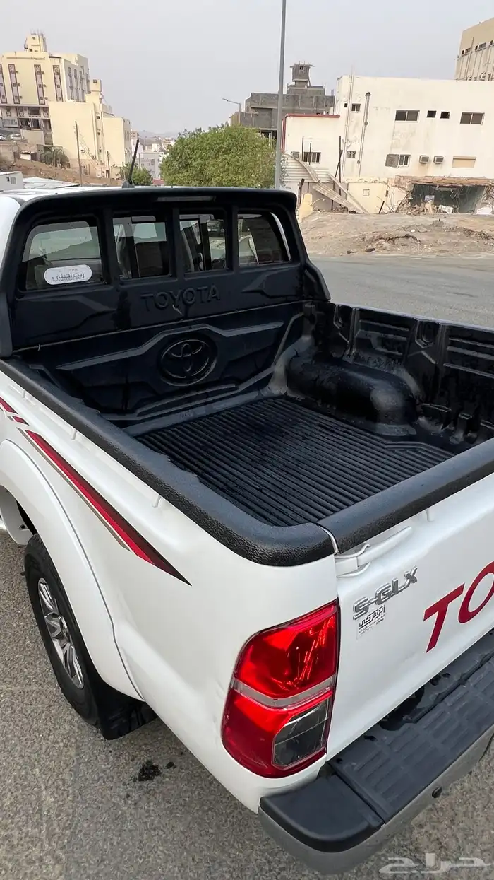 هايلكس 2015 4x4 فل كامل 13