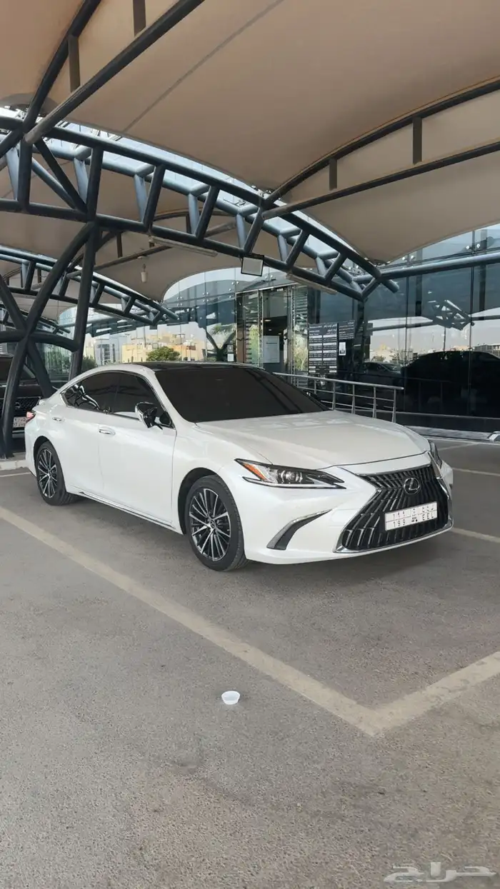 لكزس ES 350 للبيع السوم 185500 0