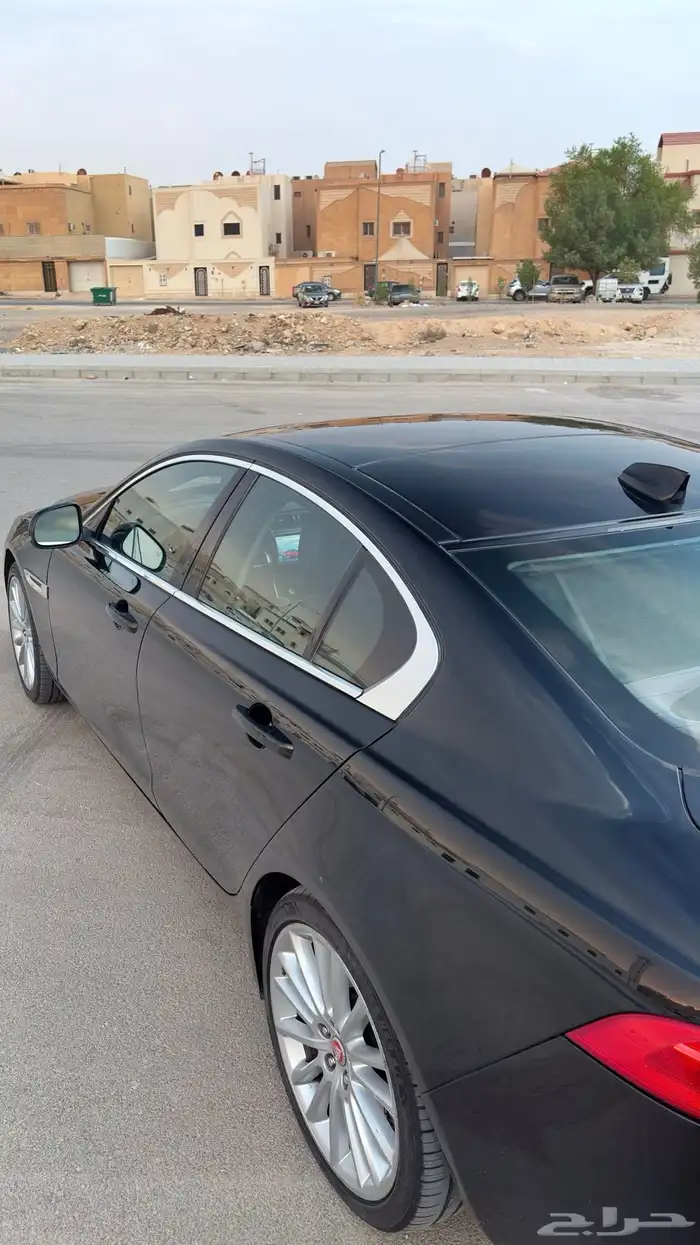 30T - XE جاكوار فل كامل 2018 8