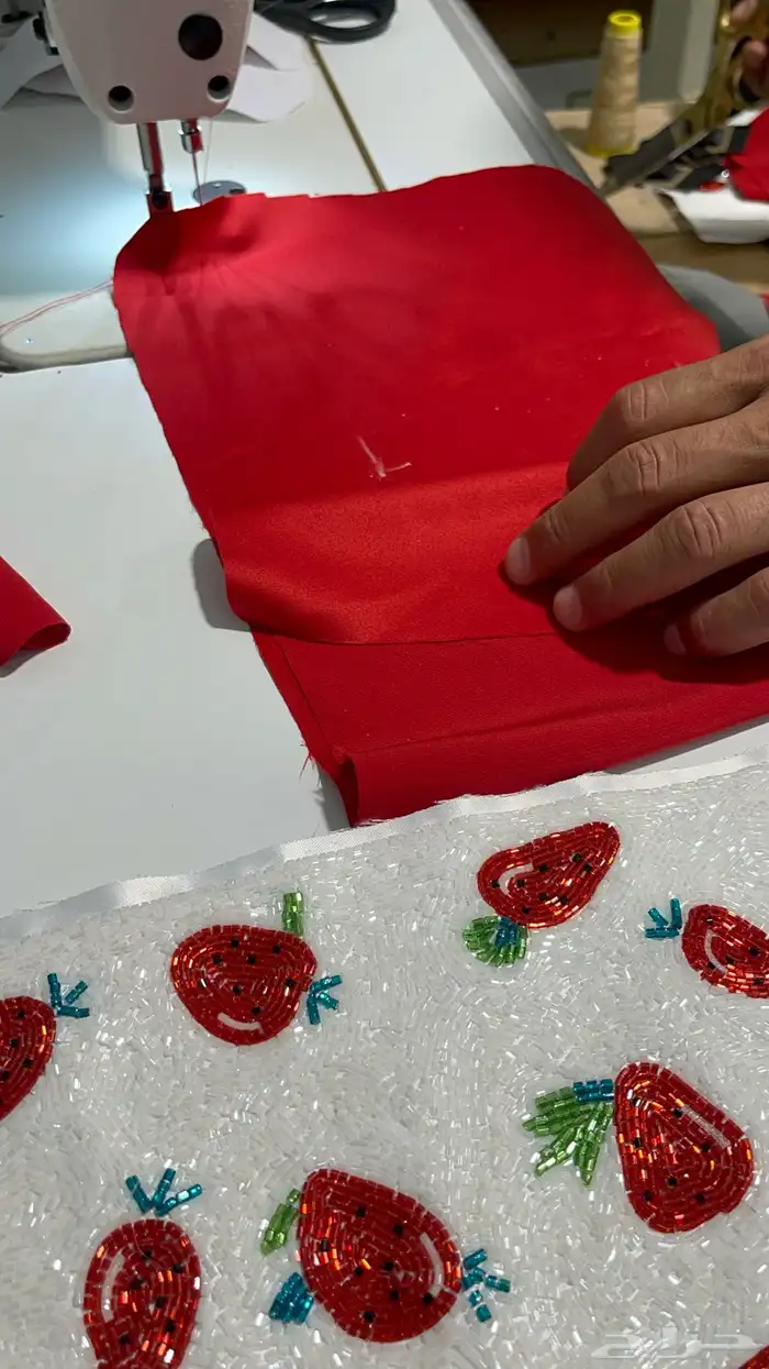 خدمة تطريز خرز على الشنط   ذوق وفن وإتقان 3