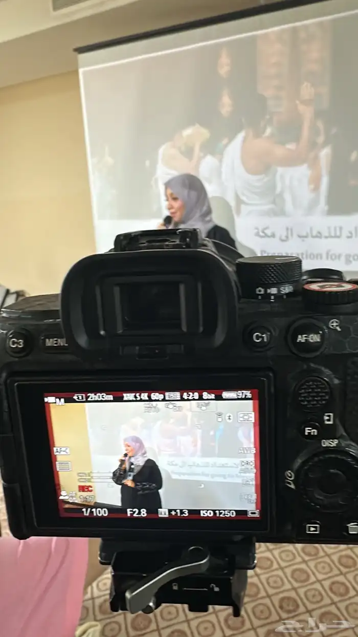 مصور فيديو و فوتوغرافي لتصوير الحفلات و المناسبات 1