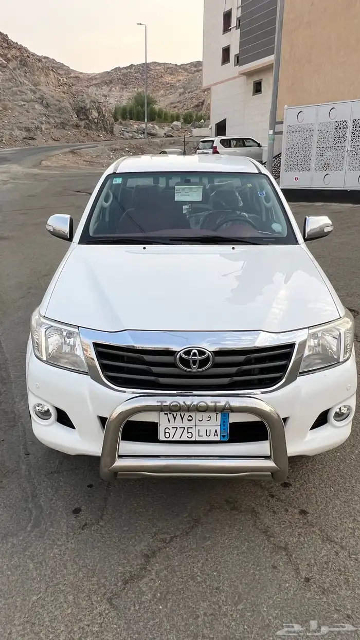 هايلكس 2015 4x4 فل كامل 4