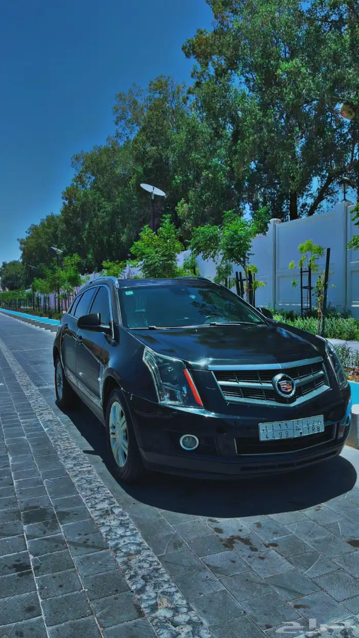 كاديلاك 2011 srx 3
