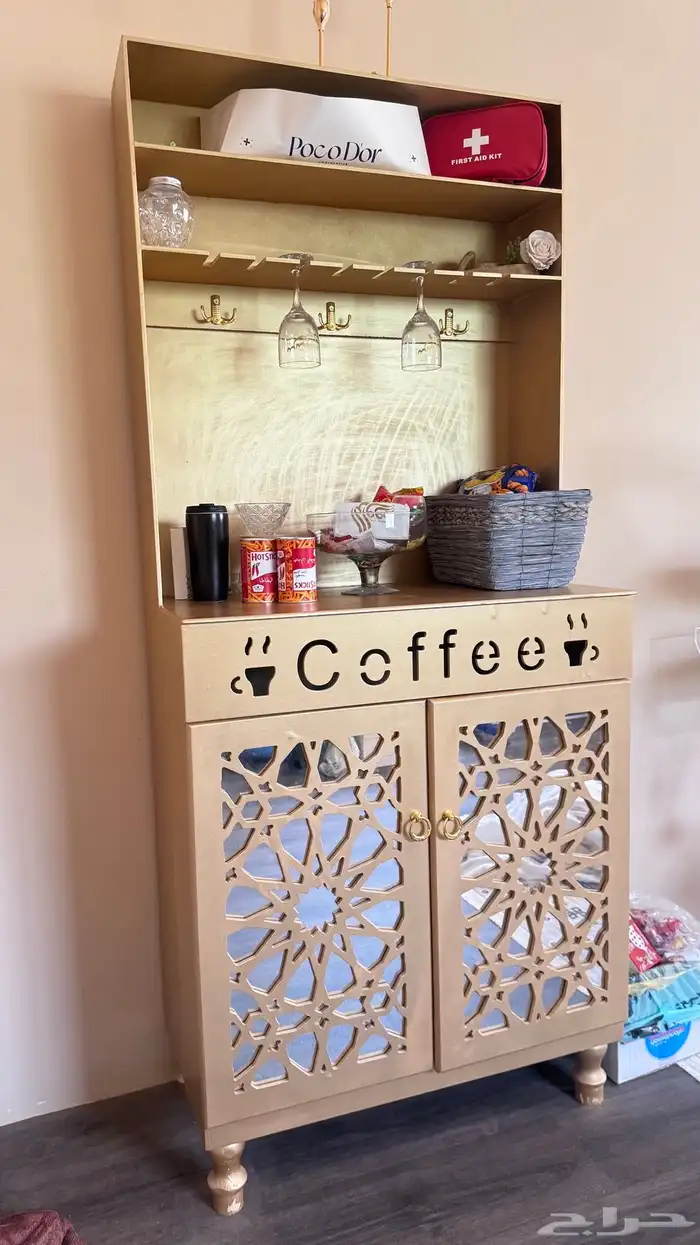 طاولة كوفي استخدام نظيف كانها جديده 0