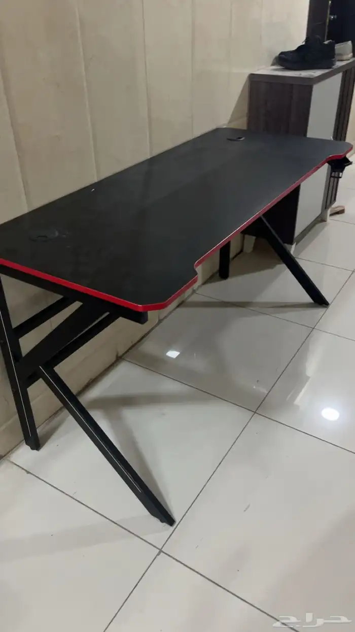 طاولة قيمنق 0
