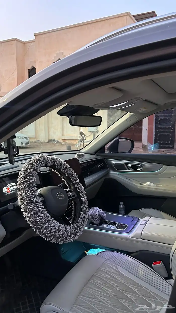 GAC gs8 للبيع نظيفة ممشى قليل 11