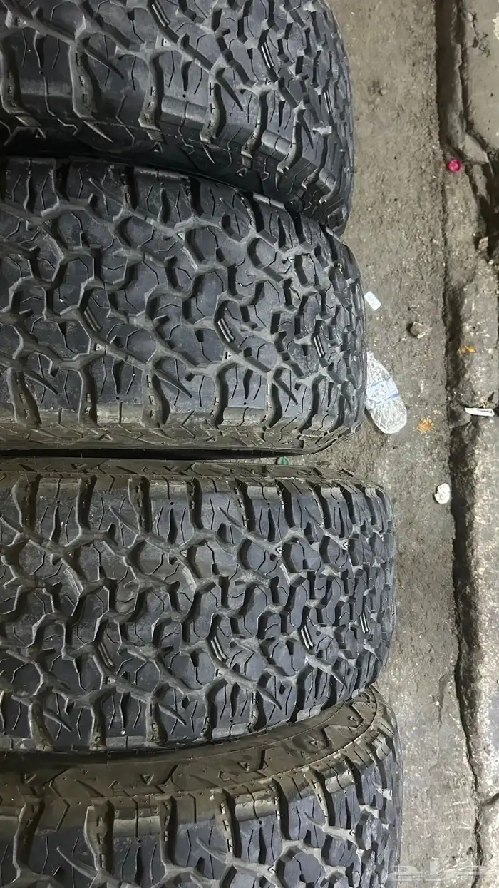 جنوط فيول وكفرات نص حجري مقاس 285 70 17 16