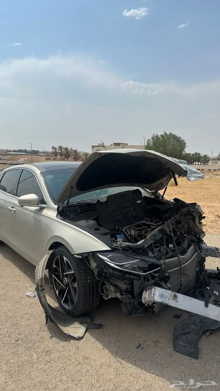 ازيرا 2022 فل كامل بريميوم 1