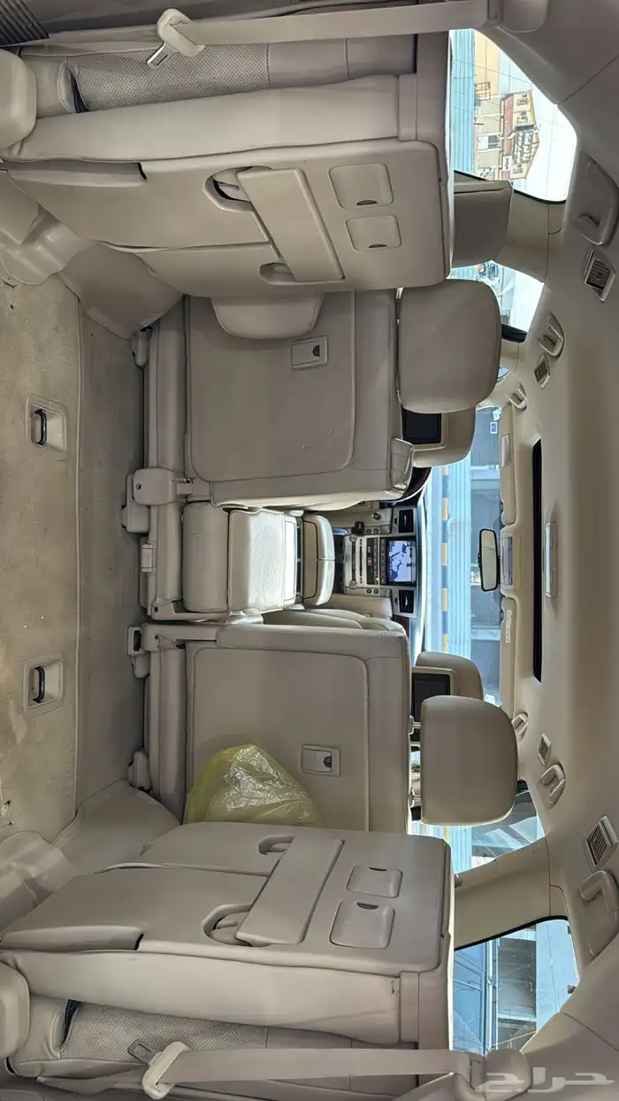 لكزس LX570 سعودي 2014 37