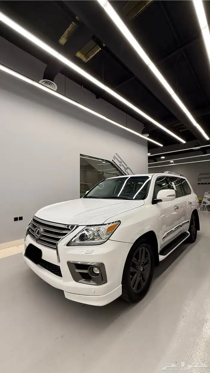 لكزس LX570 فل سعودي 2014 10