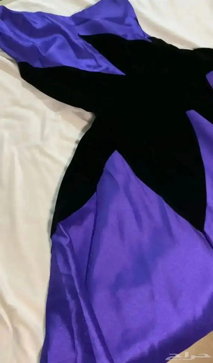 فستان جميل جدا واستخدام نظيف 1