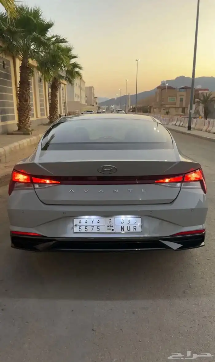 للبيع هونداي النترا 2021 اسمنتي نظيفه جدا 5