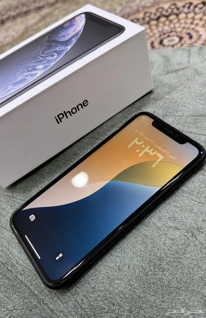 ايفون اكس ار 128 جيجا 7
