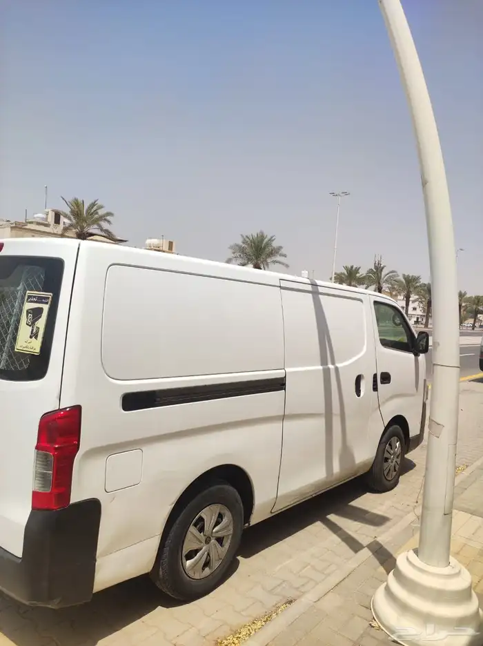 اورفان نيسان فان بضاعه خالي من المشاكل 5