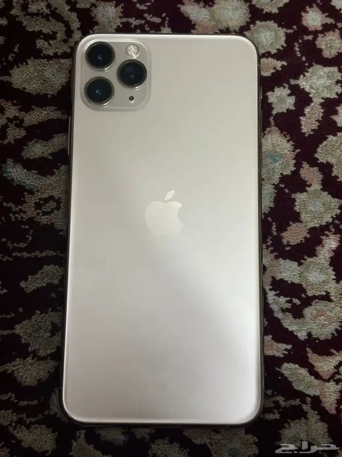 ايفون 11 برو ماكس 1