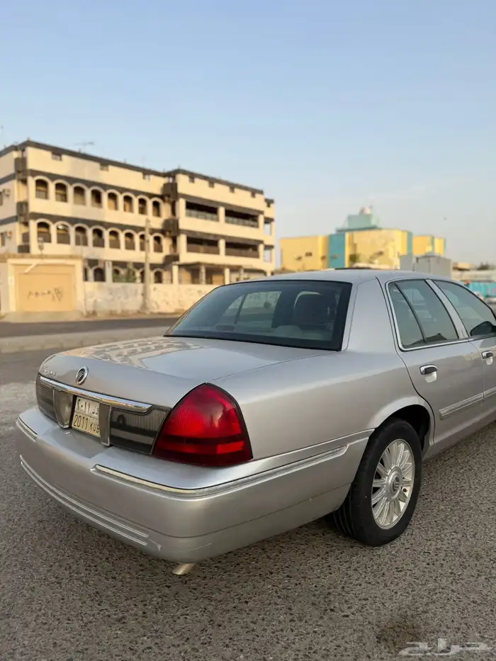فورد ماركيز 2011 نظيف جدا 6
