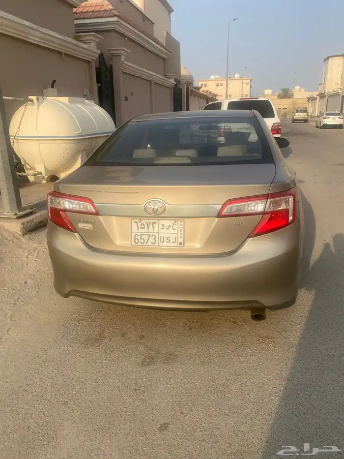 كامري للبيع 8