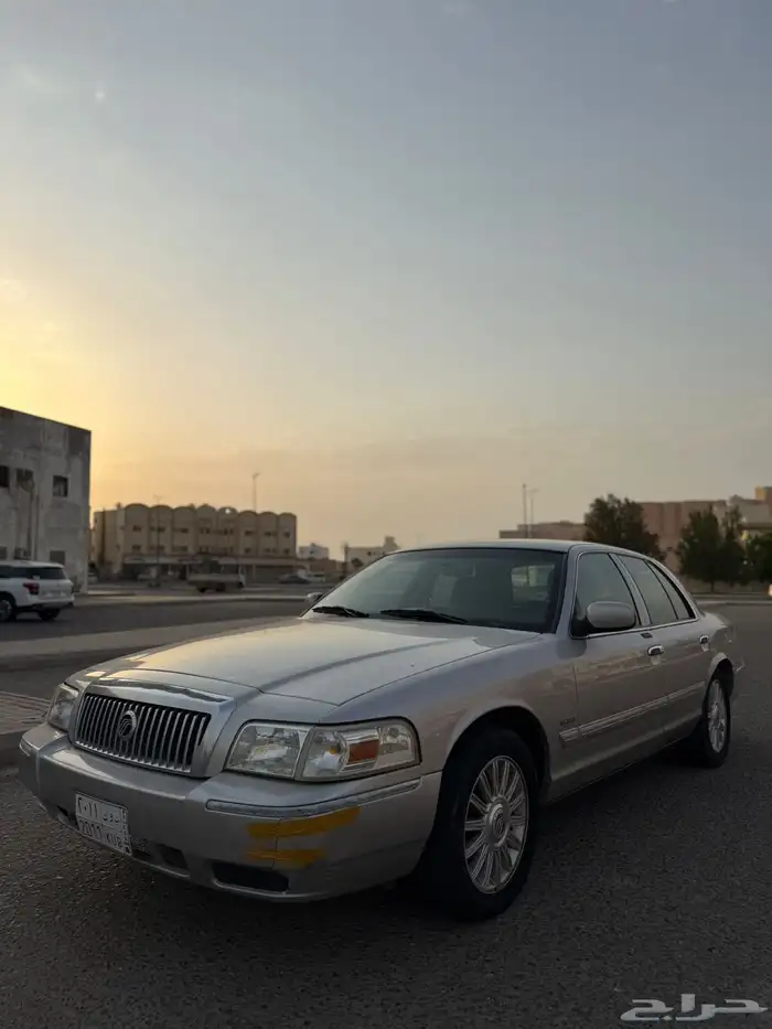فورد ماركيز 2011 نظيف جدا 2