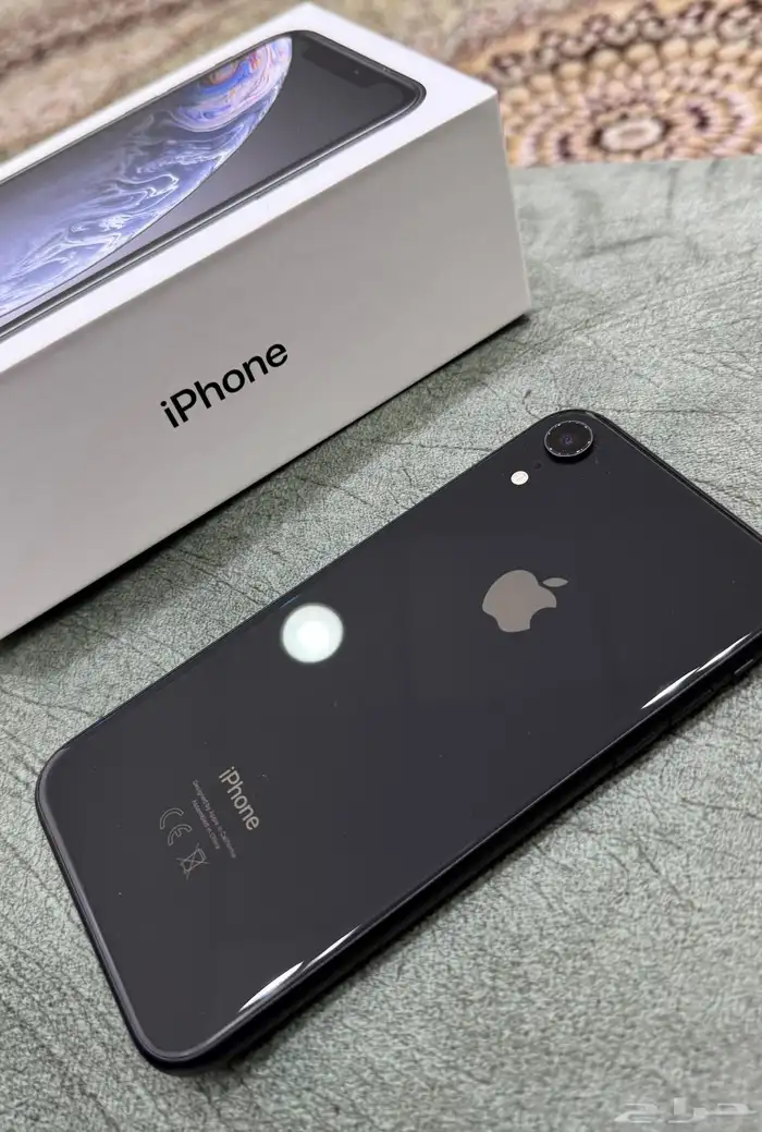 ايفون اكس ار 128 جيجا 4
