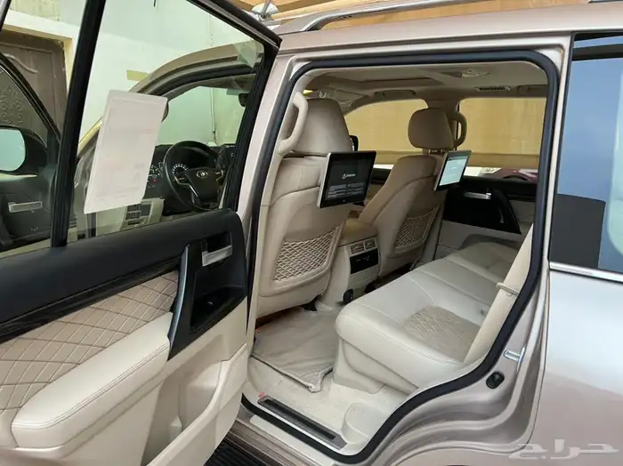 لاندكروزر اكس ار GXR2020 تورنق جلد دايموند 4
