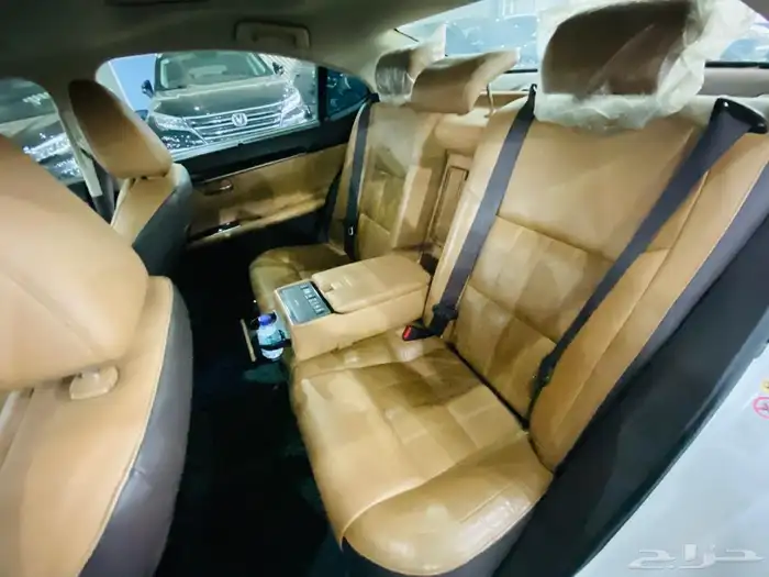 لكزس ES350 بحالة ممتازه (( CC )) 2015 7