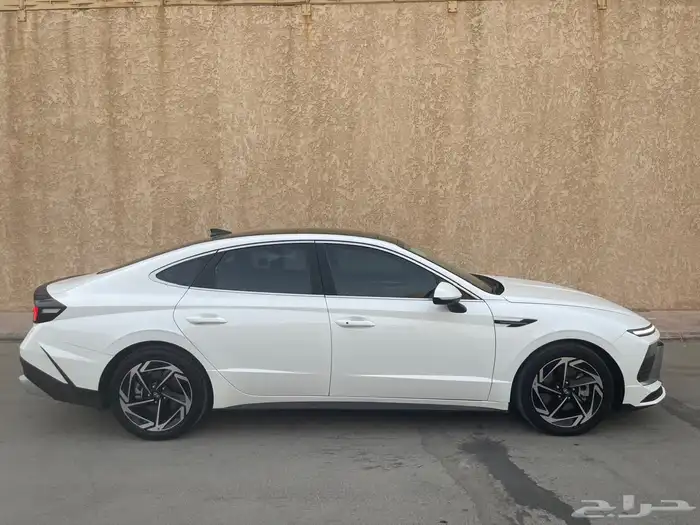 للبيع سوناتا 2024 بدي وكاله 0