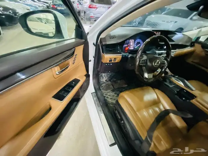 لكزس ES350 بحالة ممتازه (( CC )) 2015 10