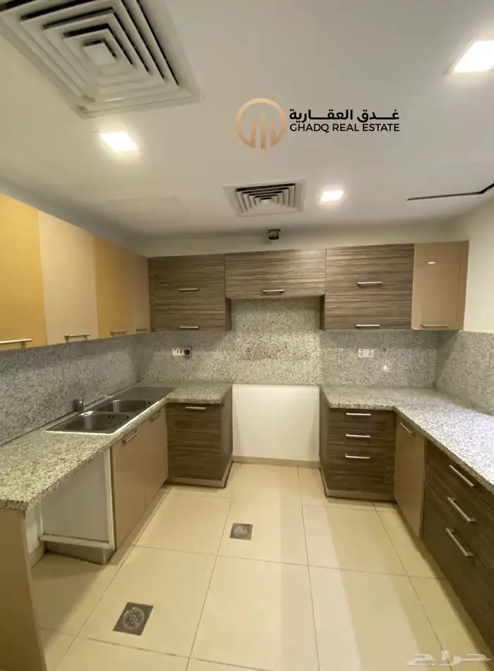 شاليه للايجار في الخبر ( منتجع امواج ) 4