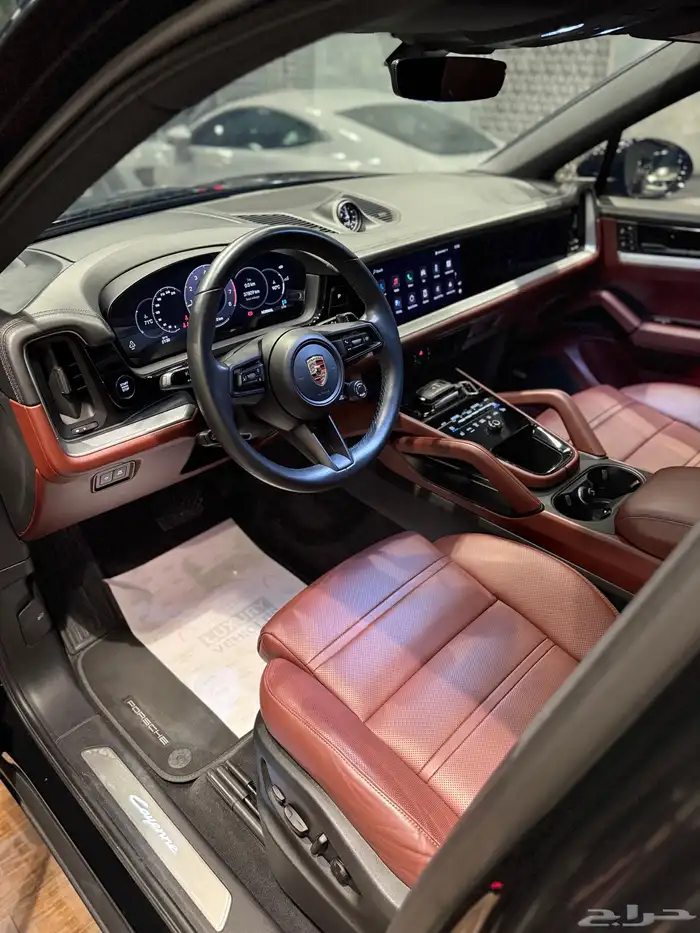 Porsche Cayenne Coupe 2024 11